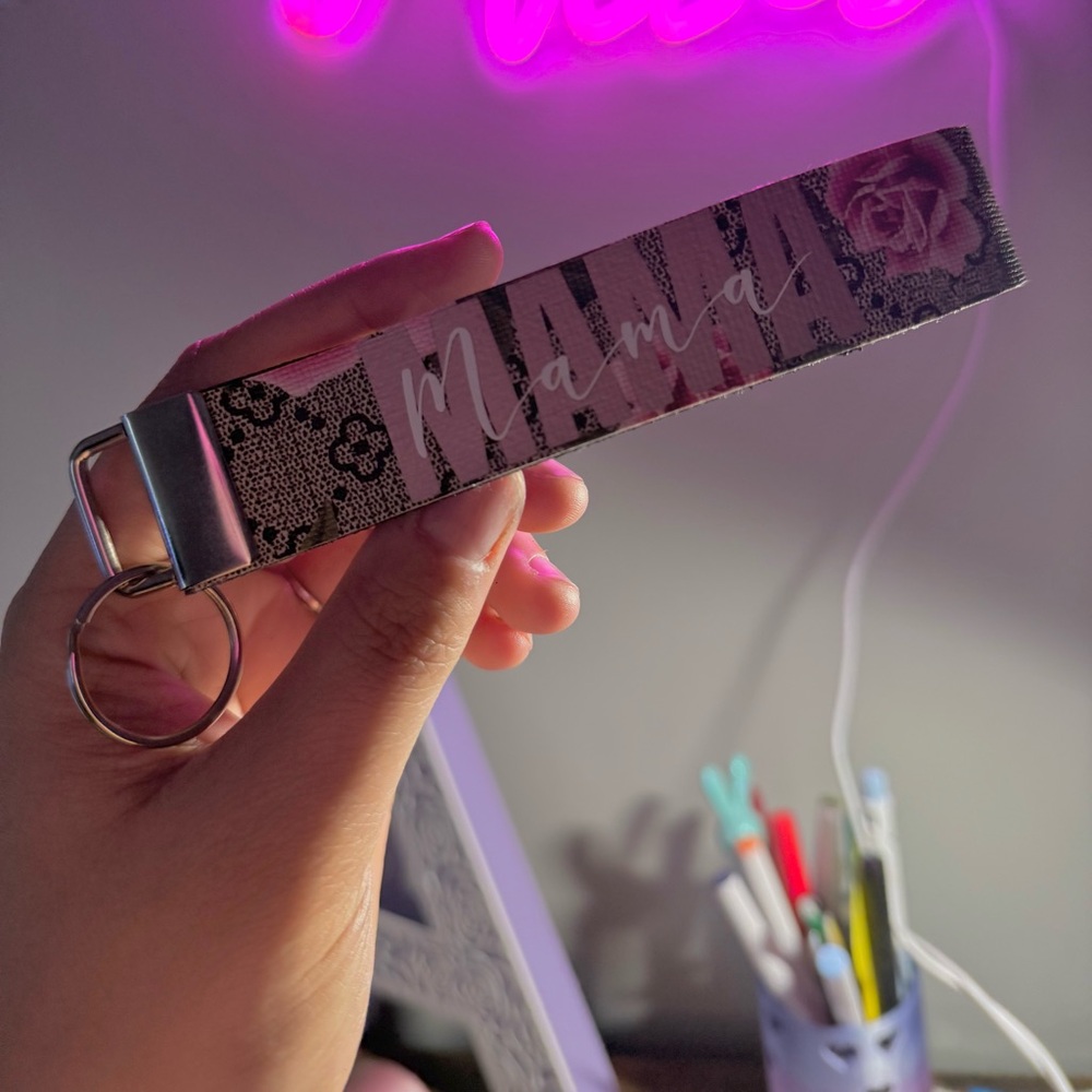 Floral Mama Keychain